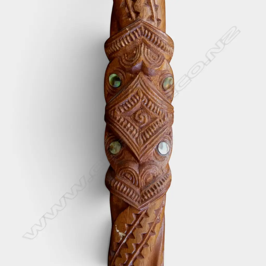 CARVED WOODEN WALKING STICK, MAORI DESIGN L.1040mm Image 1++