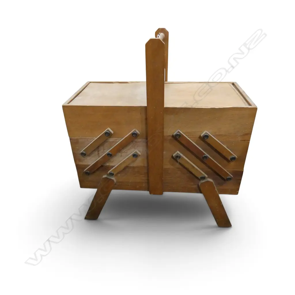 WOODEN SEWING BOX faults 470x215x550mm Image 1++