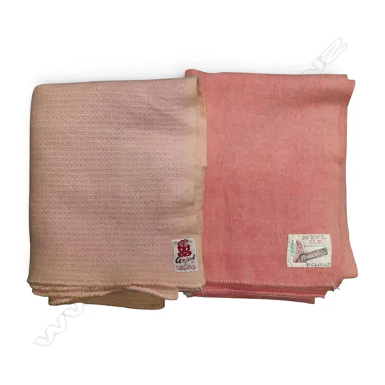 2 WOOLLEN BLANKETS; ONEHUNGA & HOMELEIGH