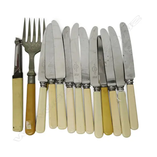 13 PCES IVORINE 'BONE' HANDLED CUTLERY