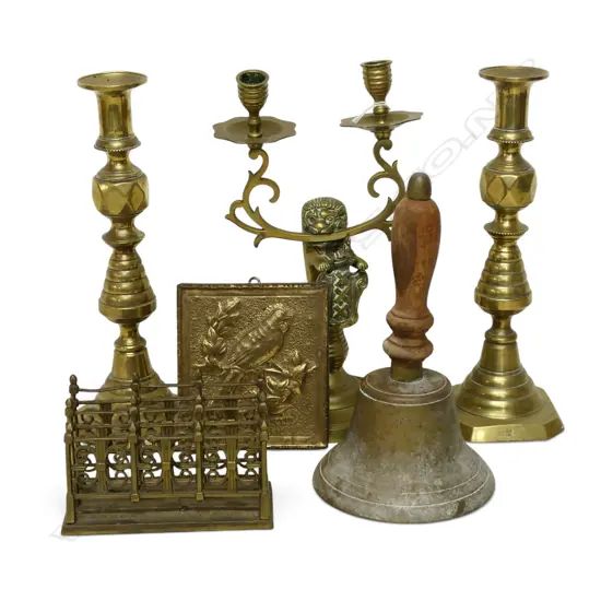 6 PCES OF BRASS; PR BRASS CANDLESTICKS, LION ARMORIAL CANDELABRA, EMBOSSED TUI, etc H.300mm