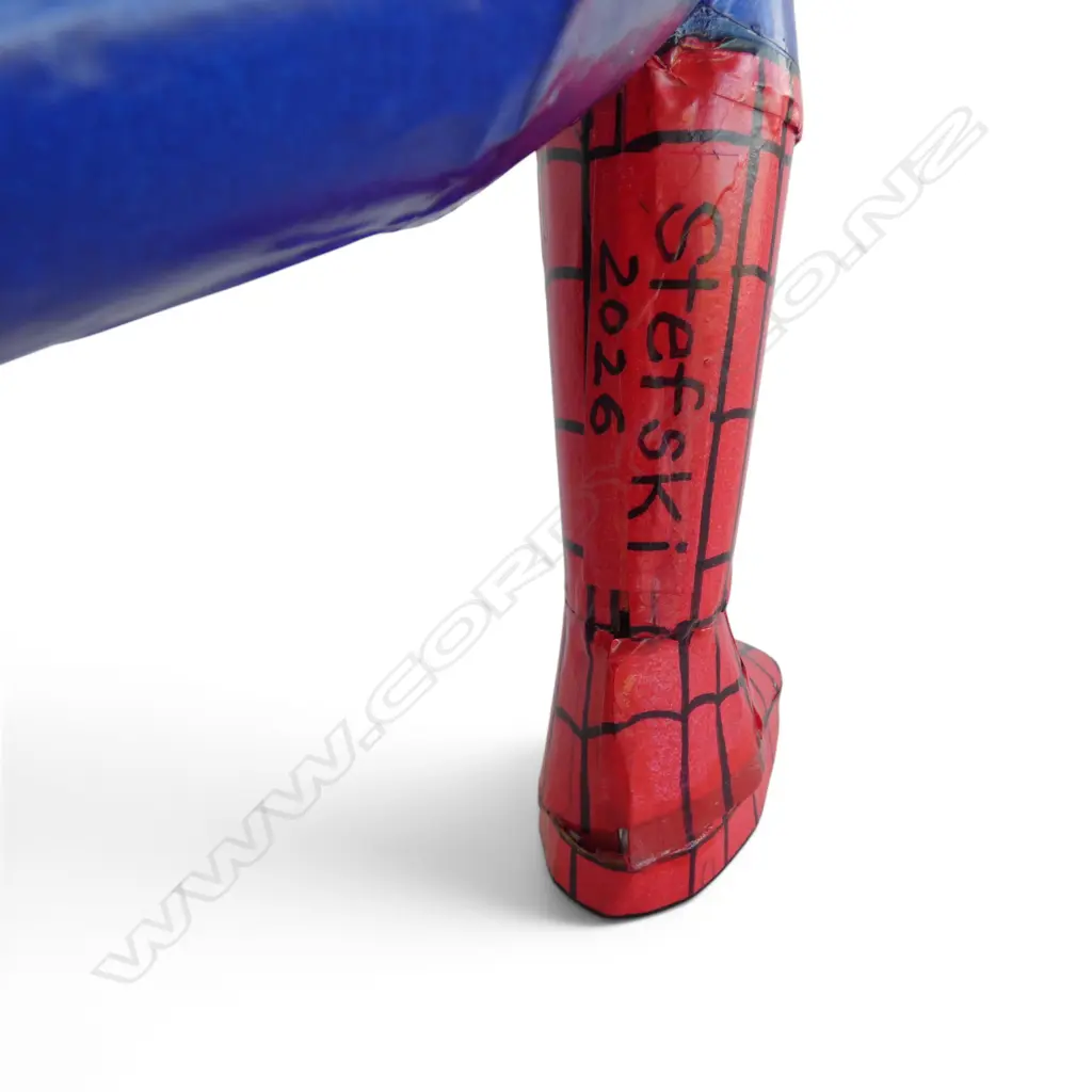 HAND MADE CARDBOARD SPIDERMAN BY STEFSKI NZ, SIGNED H.330mm Image 1++