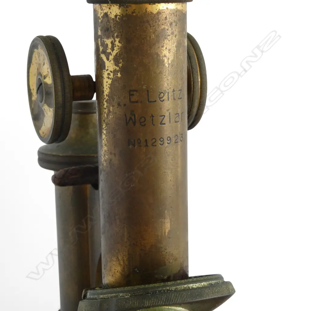 CASED MICROSCOPE; E. LEITZ WETZLAR + COMPASS 45mm dia Image 1++