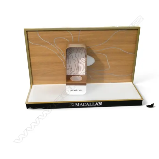 TWO BAR ADVERTISING LIGHT BOXES [WORKING]
