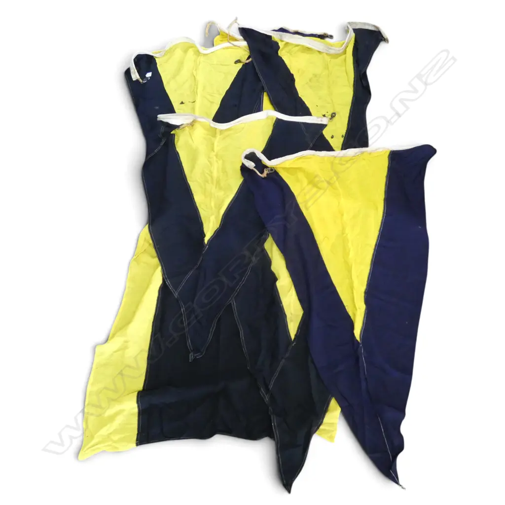 7 VINTAGE LINEN YELLOW & BLUE NAUTICAL FLAGS L.2400mm Image 1++