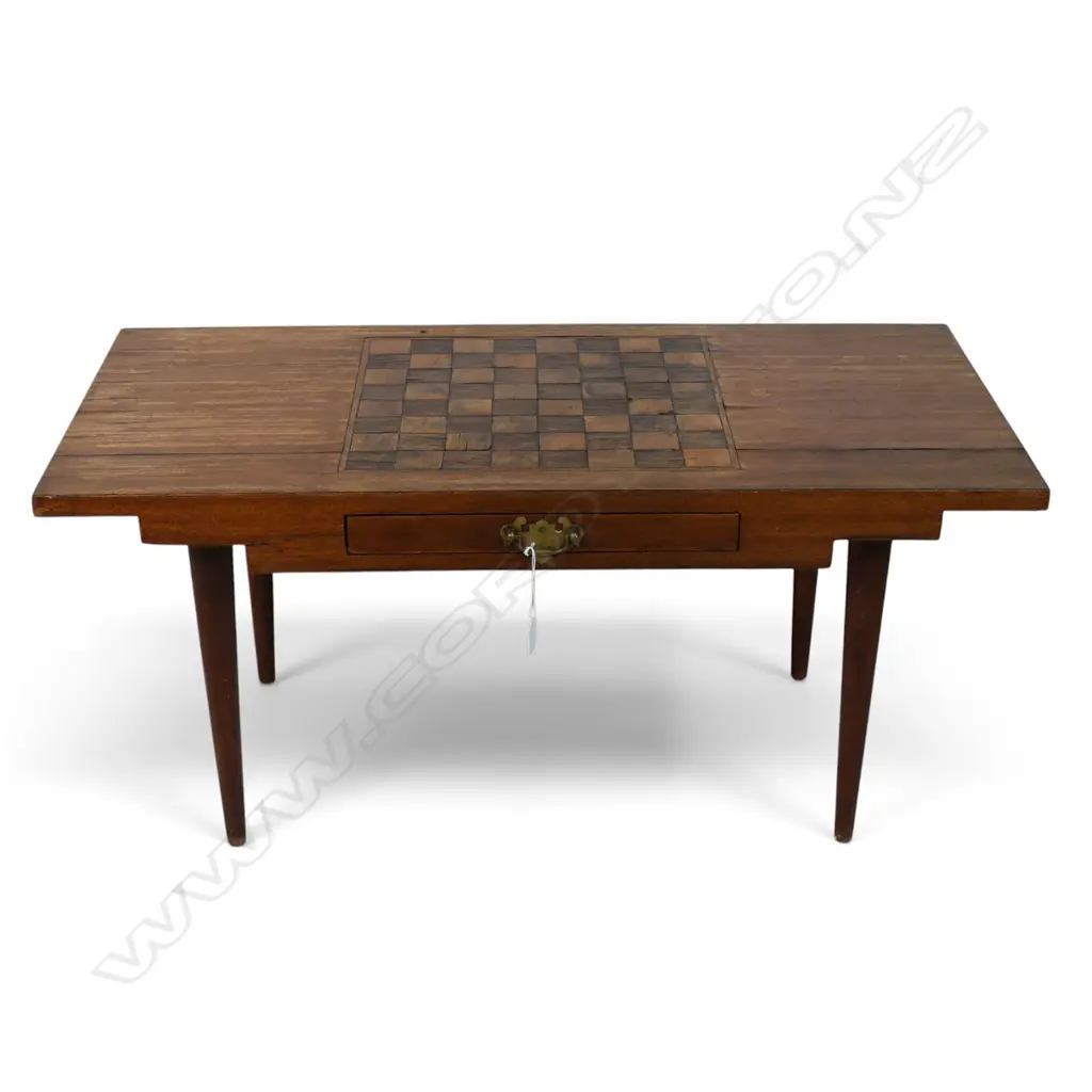 VINTAGE COFFEE TABLE w. drawer & game top, faults 920x460x420mm Image 1++