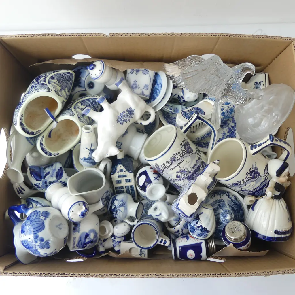 ASST. DELFT / B/W CHINA Image 1++