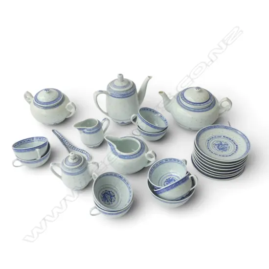 BLUE & WHITE CHINESE TEASET