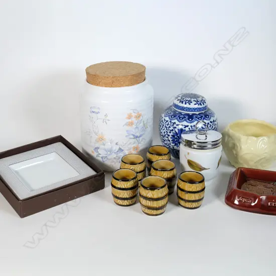 Ceramics incl. Blue & White Ginger Jar