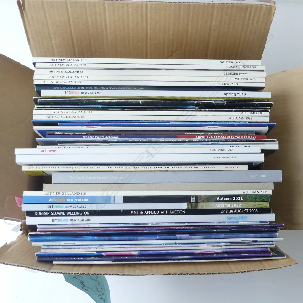 ART NZ MAGAZINES ETC Image 1++