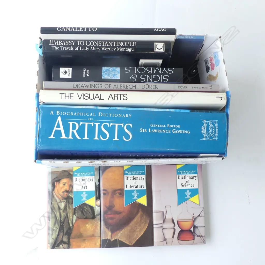 BOOKS, ART INTEREST Image 1++