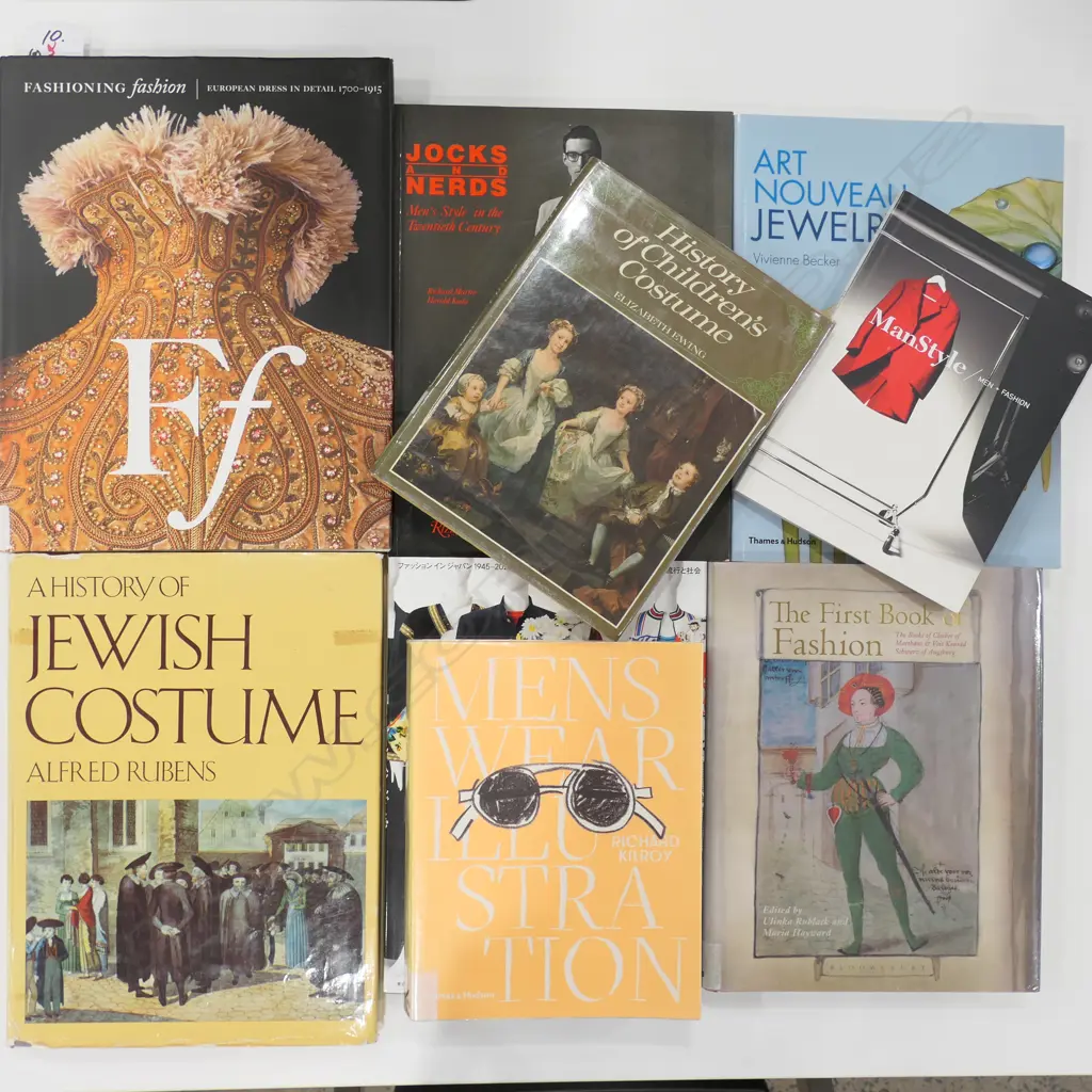 NINE PUBLICATIONS: FASHION & COSTUME Image 1++