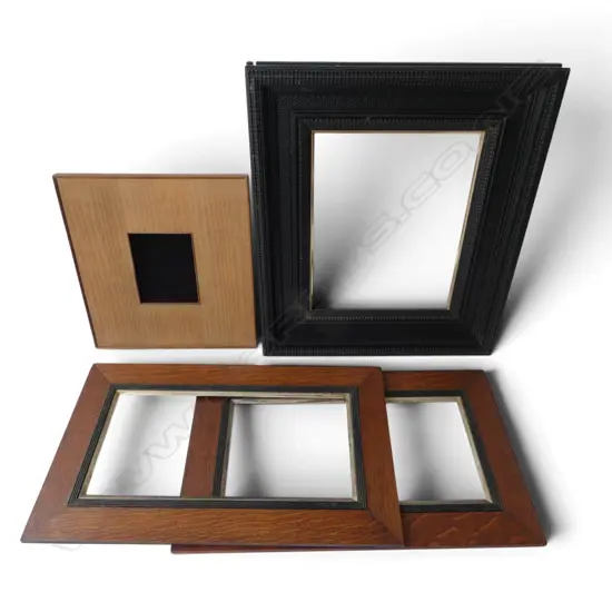 4 VINTAGE ART FRAMES