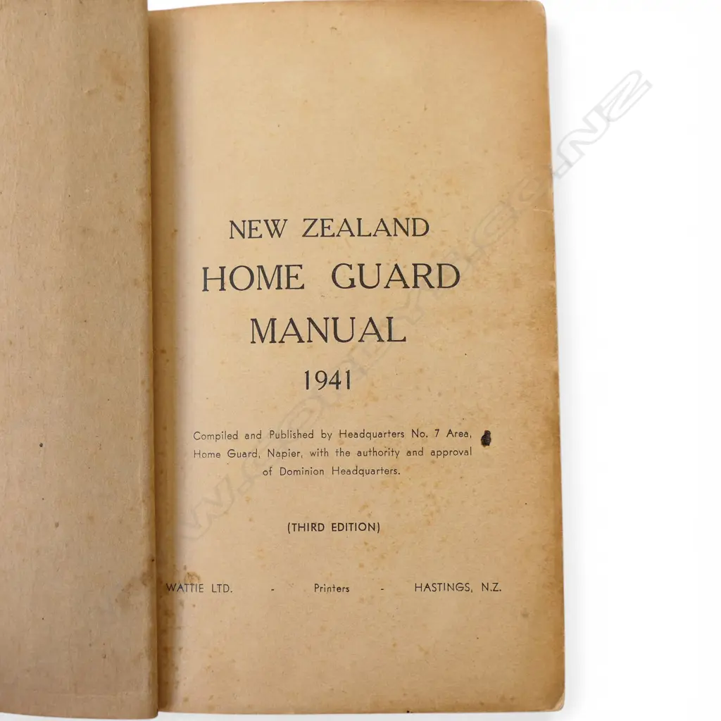 NEW ZEALAND HOME GUARD MANUAL 1941, HQ No.7 AREA H.G. NAPIER, THIRD Ed., WATTIE Ltd. HASTINGS, w. written notes Image 1++