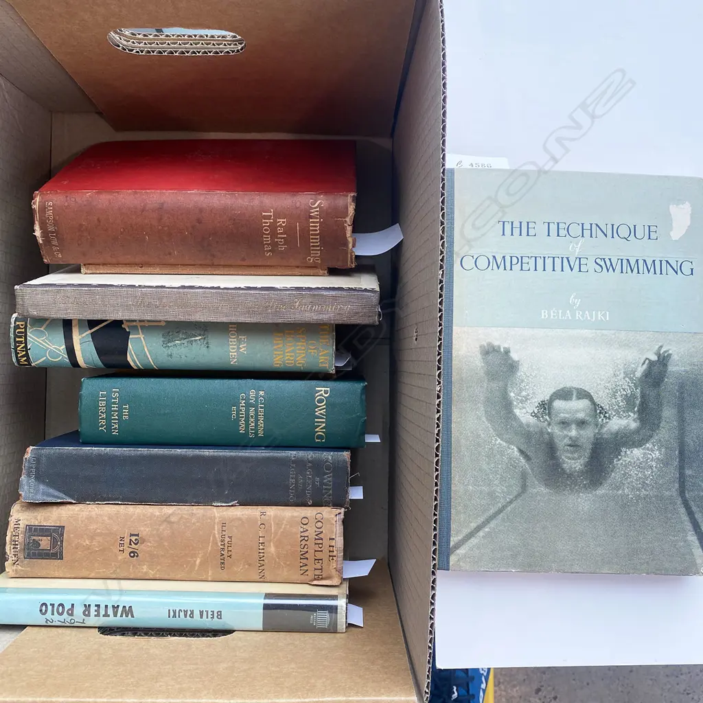 WATER SPORTS, 10 VOLS: RALPH THOMAS-SWIMMING, R C LEHMAN-THE COMPLETE ROWER, F W HOBDEN-THE ART OF SPRINGBOARD DIVING Image 1++