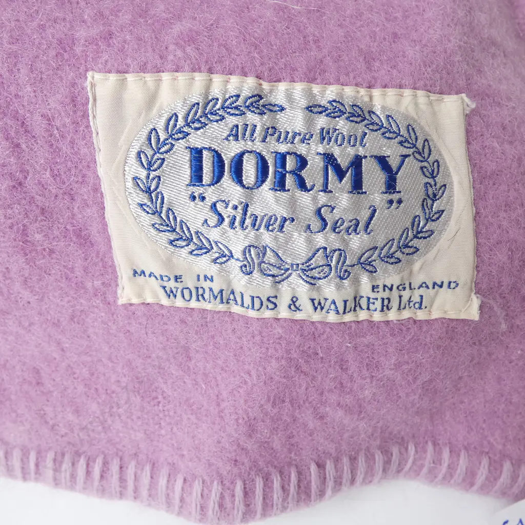 PURPLE WOOL BLANKET 'DORMY SILVER SEAL ENGLAND' Image 1++