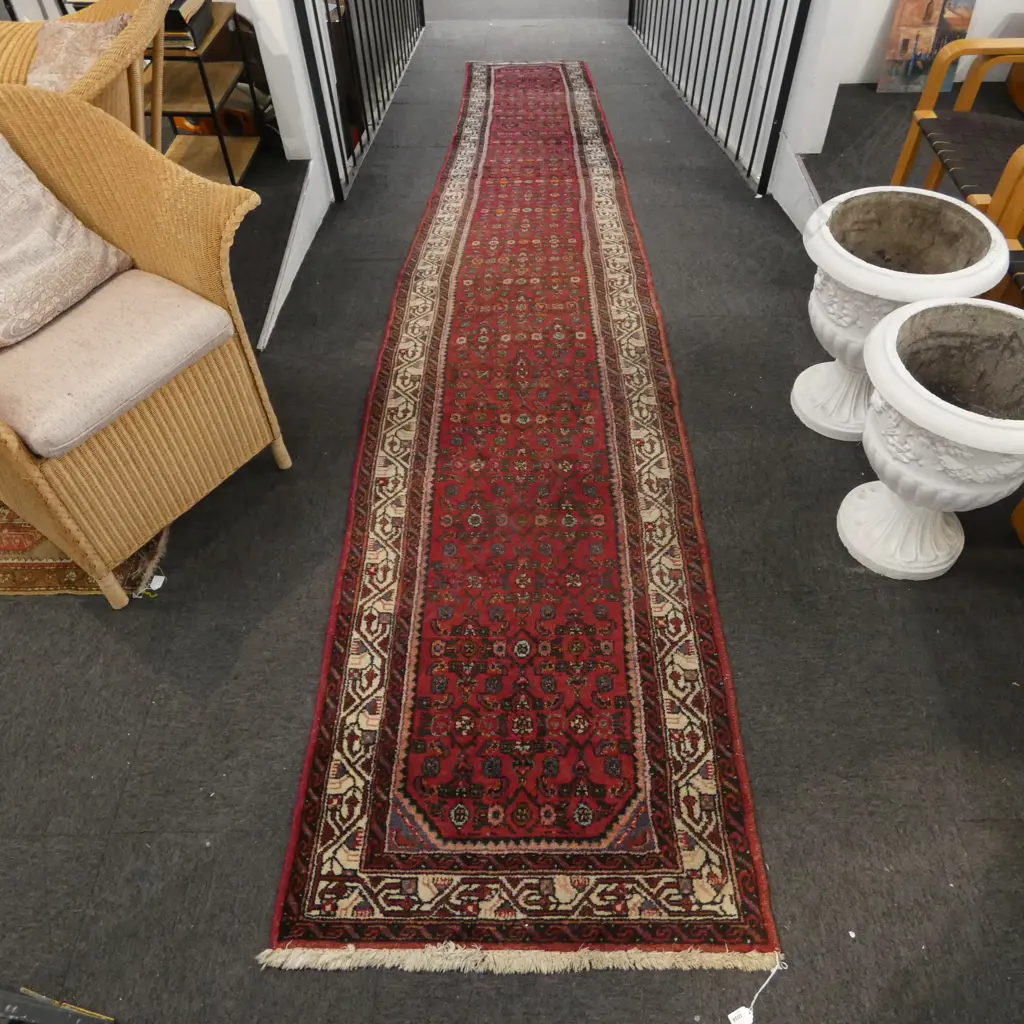 HAND KNOTTED WOOL PILE RUNNER 3050x820mm Image 1++