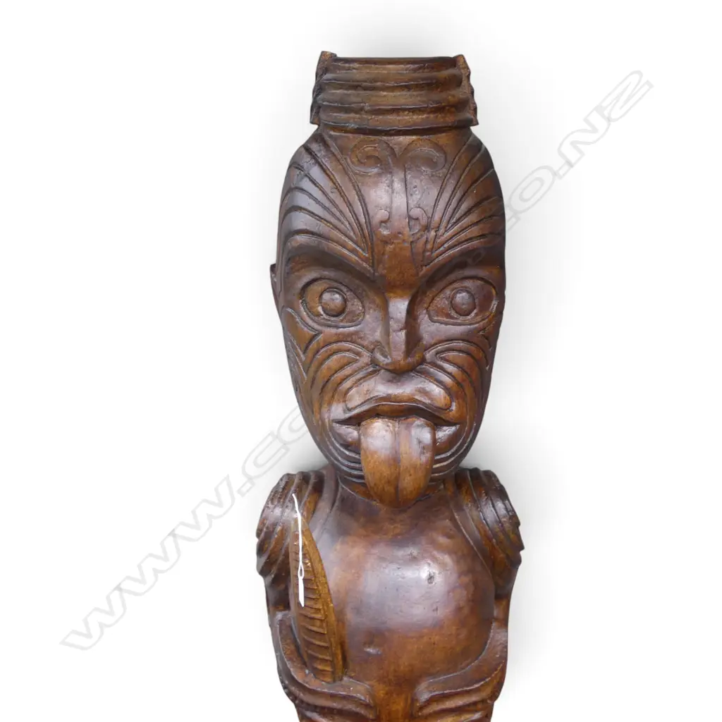 RESIN MAORI FIGURE 380x250x1700mm Image 1++