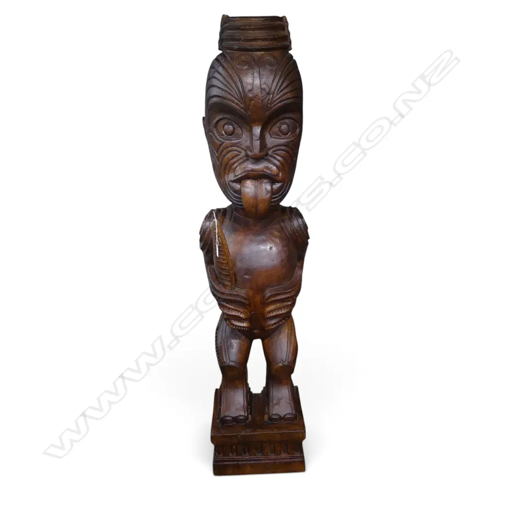 RESIN MAORI FIGURE 380x250x1700mm Image 1++