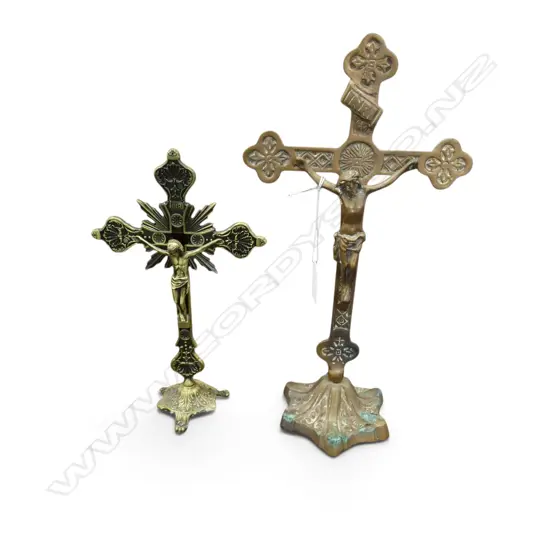 2 METAL CRUCIFIX H.330mm