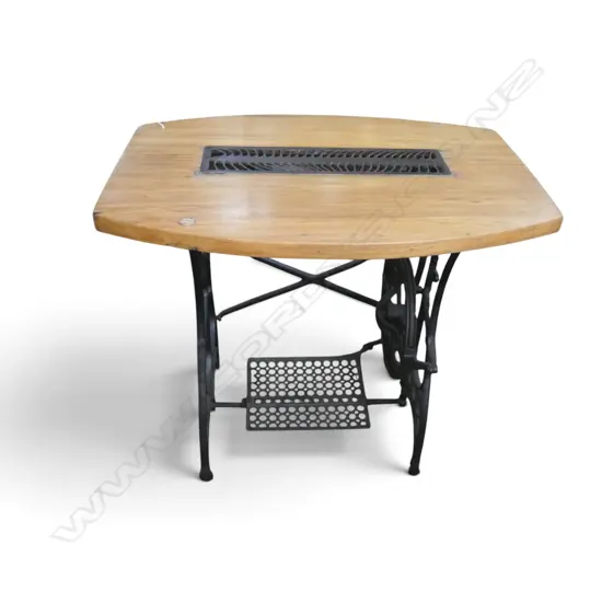 CONVERTED SEWING TABLE 800x570x750mm