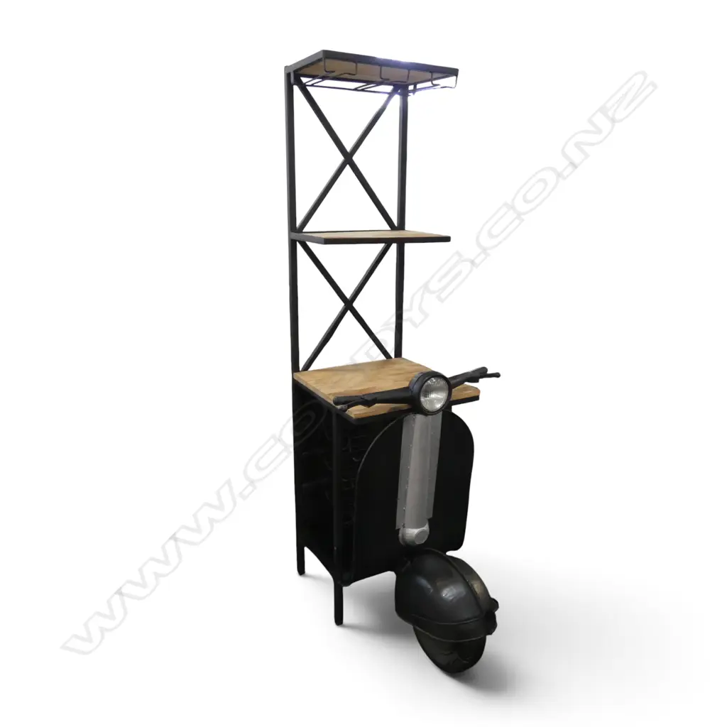 BESPOKE WINE BAR w. METAL SCOOTER FRONT 600x900x1830mm Image 1++