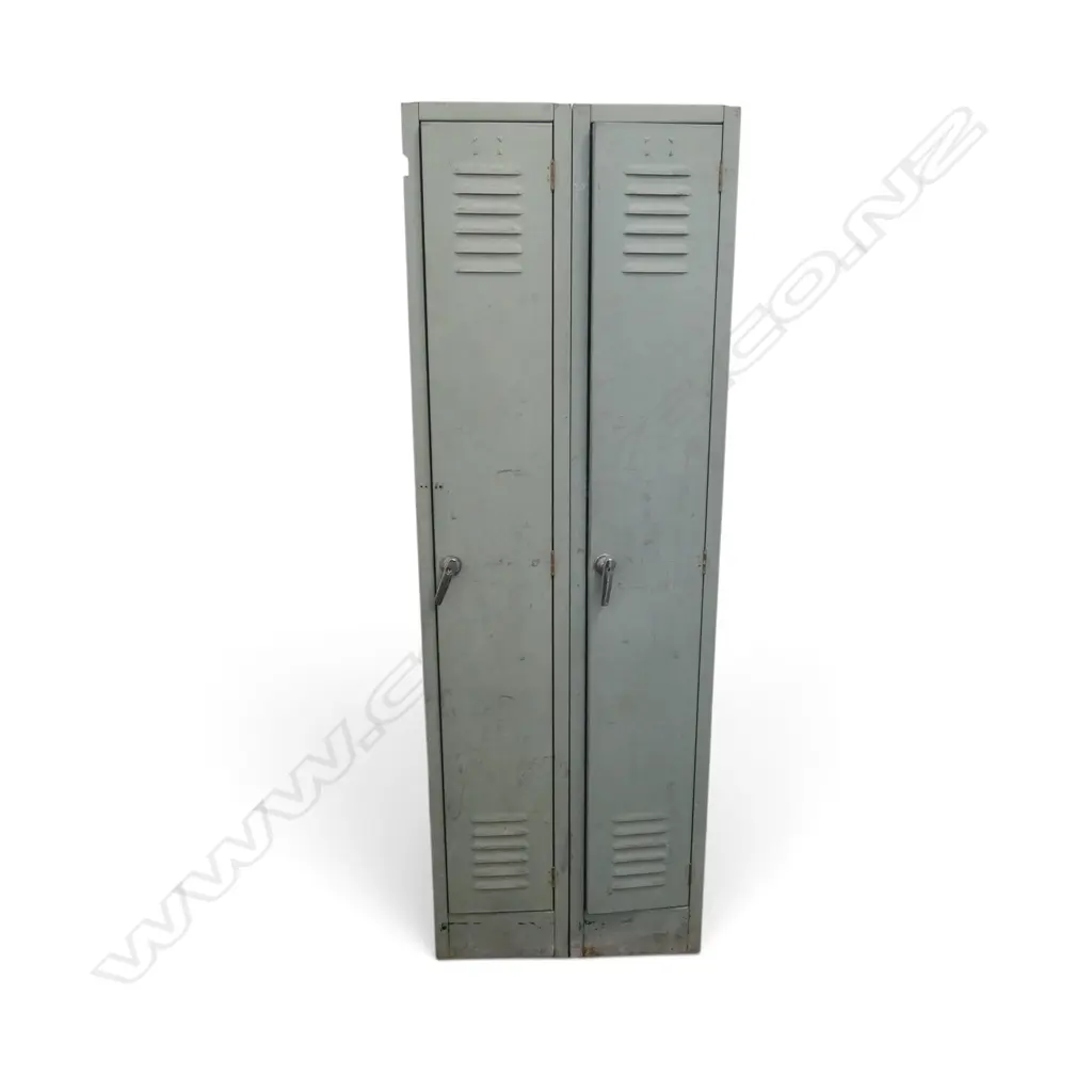 2 METAL LOCKERS 620x490x1810mm Image 1++