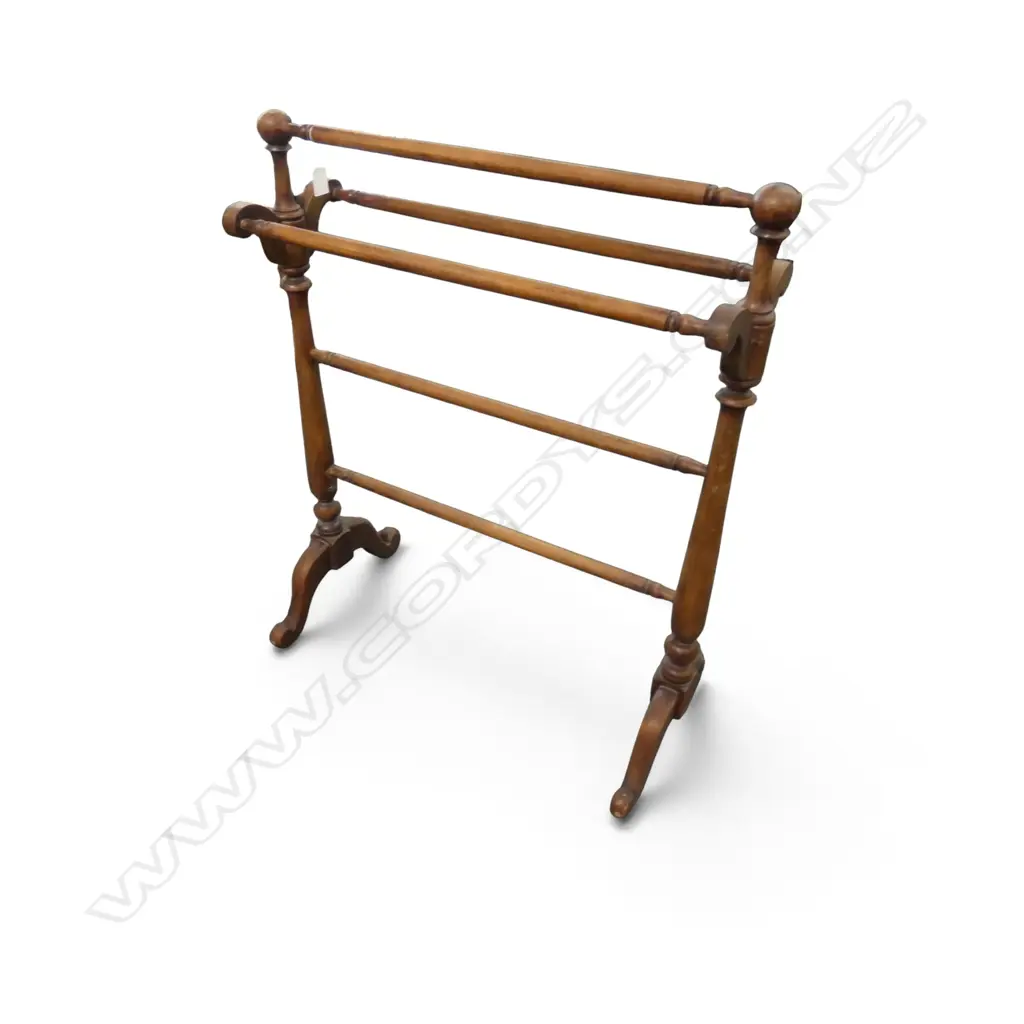 WOODEN TOWEL RAIL W.715mm Image 1++