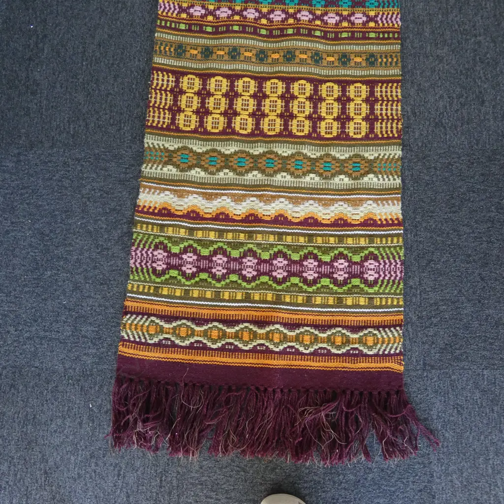 WOOL WALL HANGING Image 1++