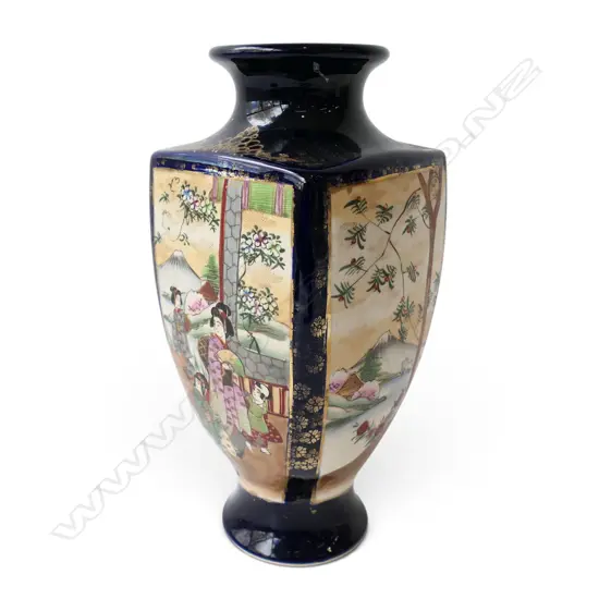 JAPANESE SATSUMA VASE, SIGNED TO BASE H.300mm