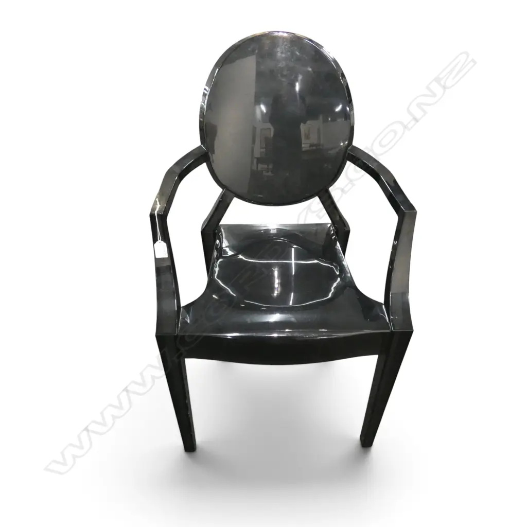 BLACK PERSPEX GHOST STYLE ARMCHAIR Image 1++