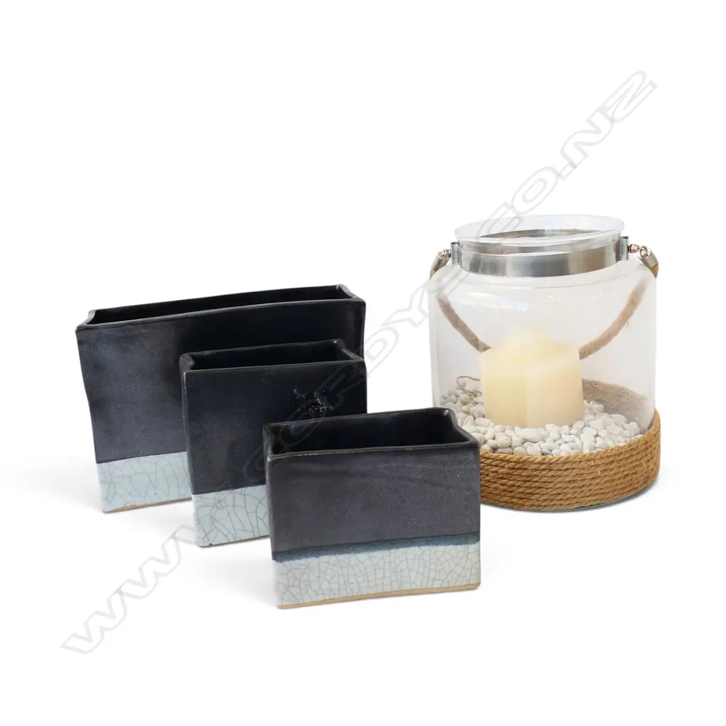 3 BLACK CERAMIC SLAB VASES W.270mm + HURRICANE LANTERN H.240mm Image 1++