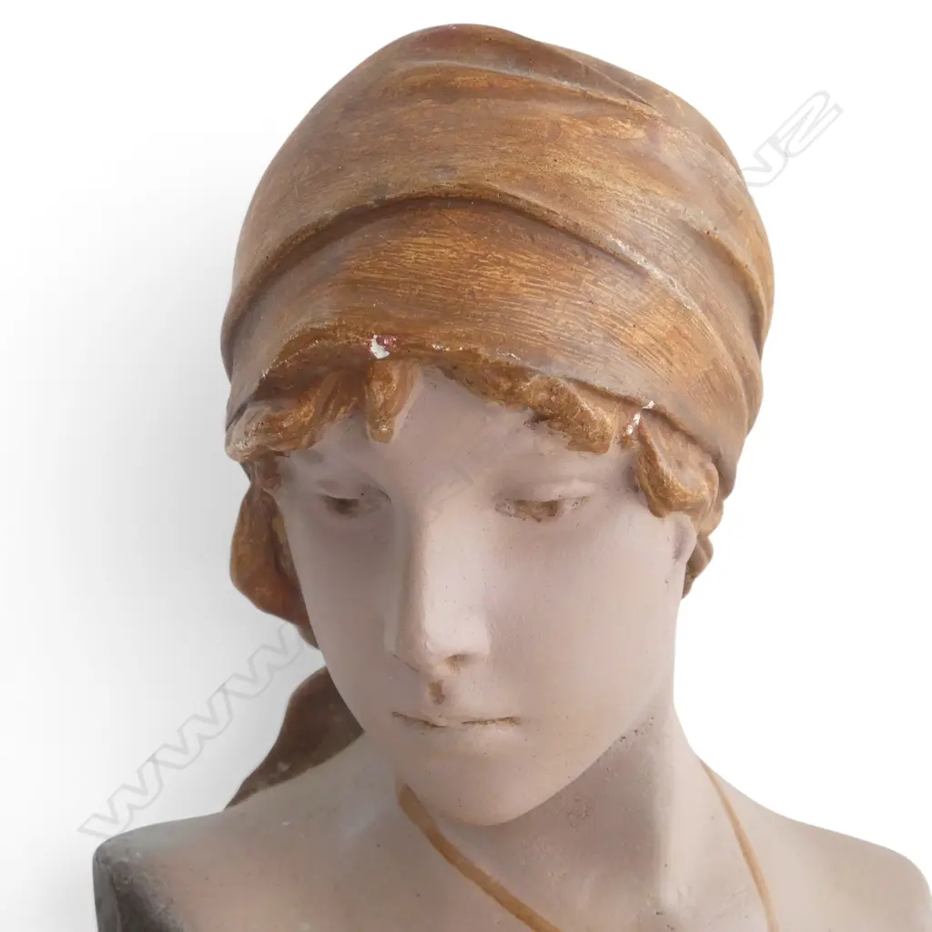 VINTAGE PLASTER BUST OF A LADY FILLE DE BOHEME H290MM Image 1++