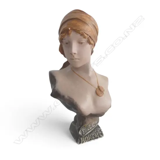 VINTAGE PLASTER BUST OF A LADY FILLE DE BOHEME H290MM