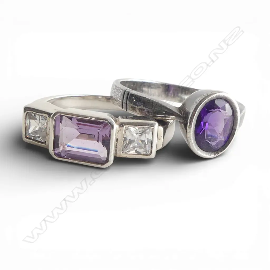 2 STG SILVER RINGS 7.5gms SIZE O & P Image 1++