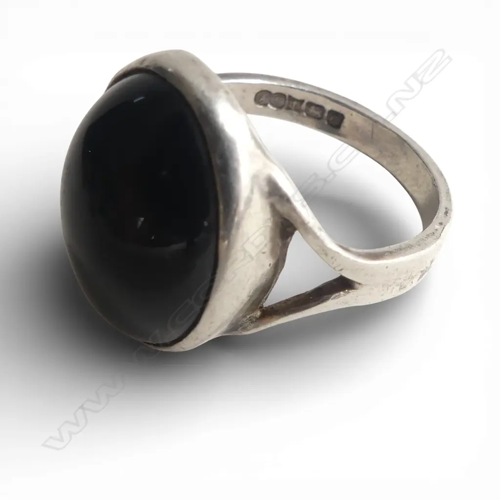 4 SILVER & GEM SET RINGS Image 1++