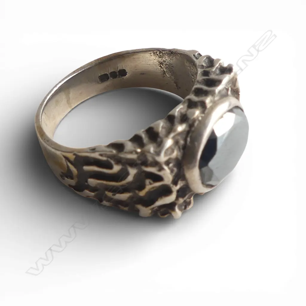 4 SILVER & GEM SET RINGS Image 1++