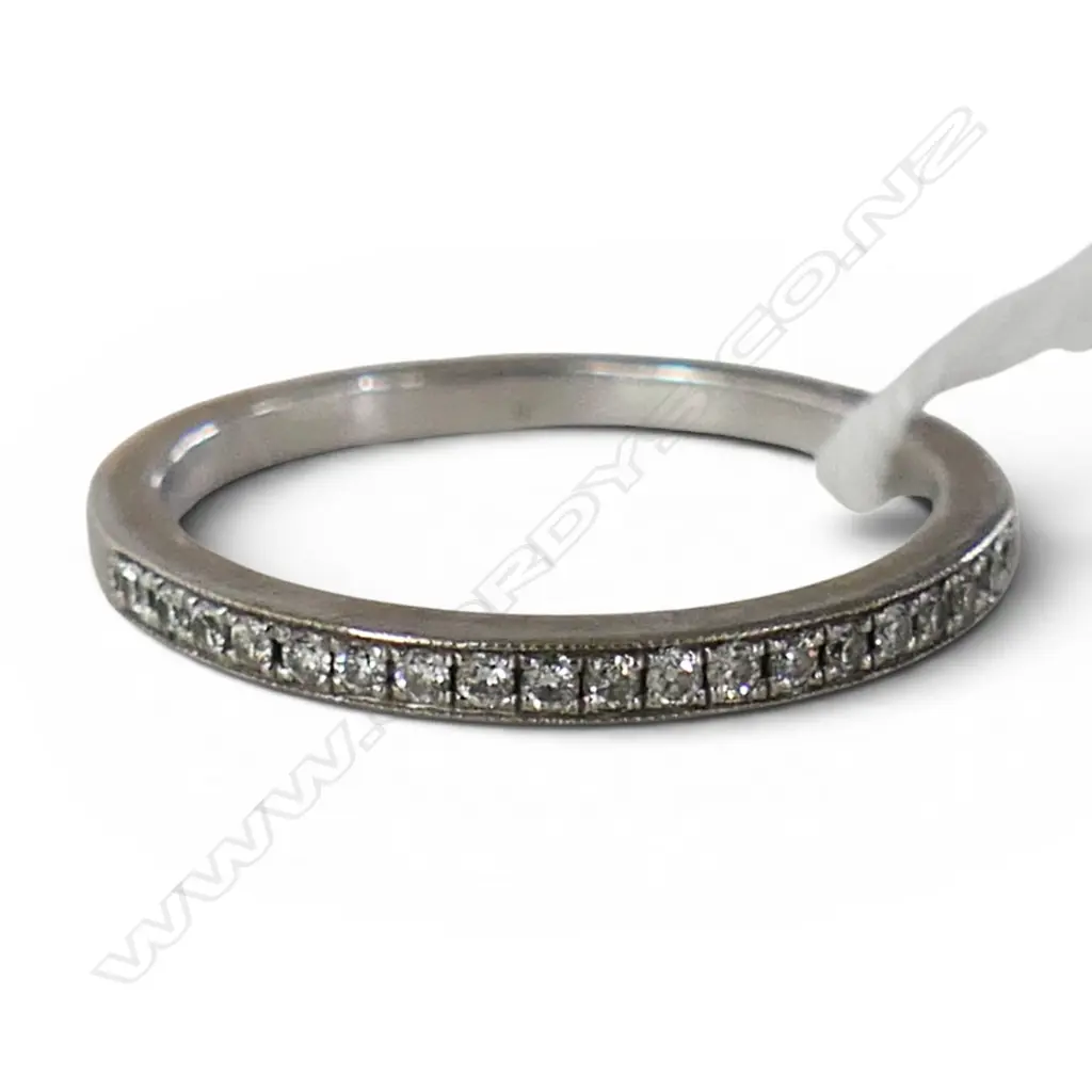 18CT WG DIAMOND ETERNITY RING 2.5gms W. VALUATION SIZE P Image 1++