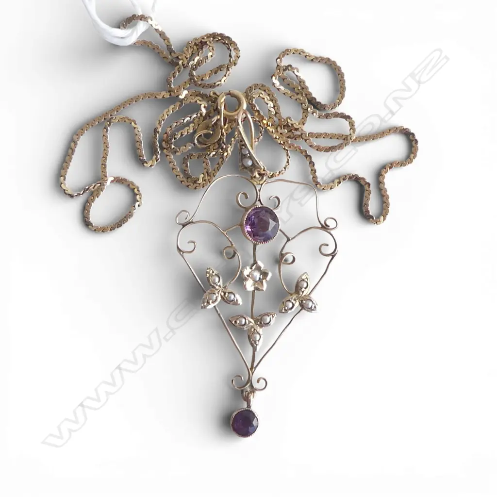 9ct GOLD & AMETHYST EDWARDIAN PENDANT on 9ct GOLD ITALIAN CHAIN 4.28gms Image 1++