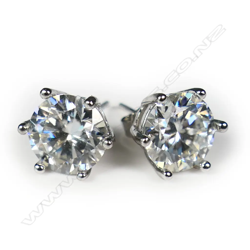 PR 2ct MOISSANITE & SILVER STUD EARRINGS, GRA CERT. Image 1++