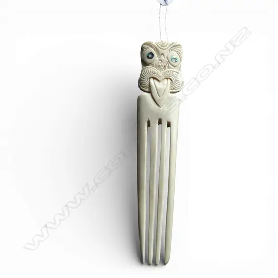 CARVED BONE HERU ORNAMENTAL HAIR COMB