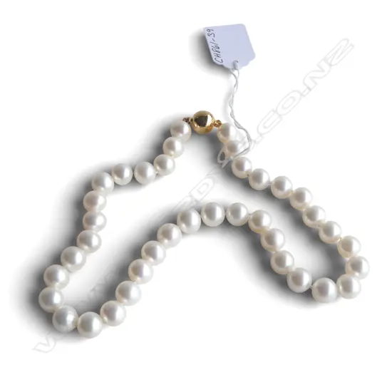 CULTURED FRESHWATER PEARL NECKLACE, BALL CLASP, HIGH LUSTRE WHITE WITH PINK OVERTONES, L.440mm x11mm