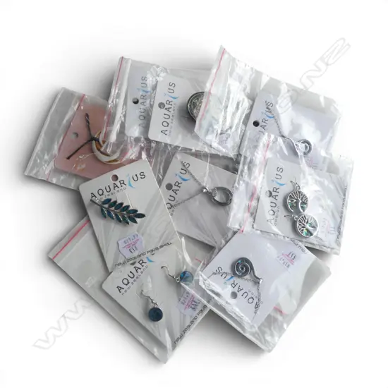 10 PCS CARDED PAUA SHELL JEWELLERY, new old stock