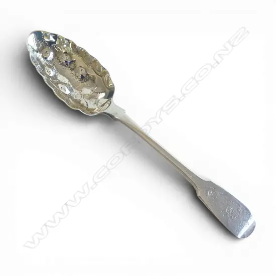 STG SILVER BERRY SPOON, LONDON 1807, 69gms