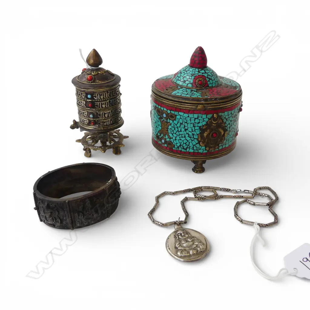 3 TIBETAN PCES + BUDDHA PENDANT NECKLACE  Image 1++