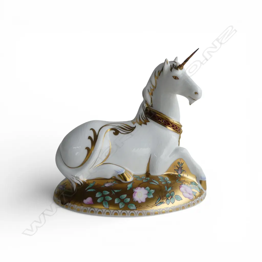 ROYAL CROWN DERBY 'MYTHICAL UNICORN' No.389/1750 Image 1++