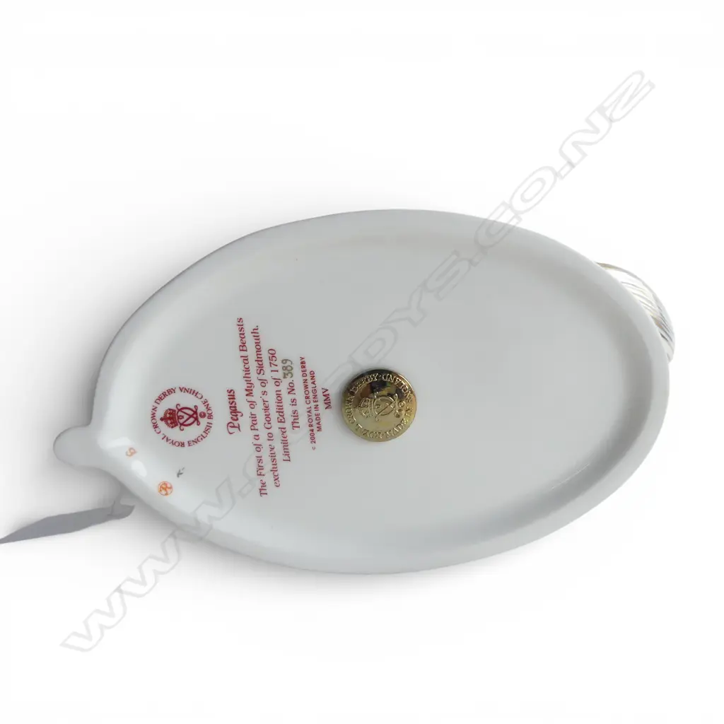 ROYAL CROWN DERBY 'PEGASUS' No.389/1750 Image 1++