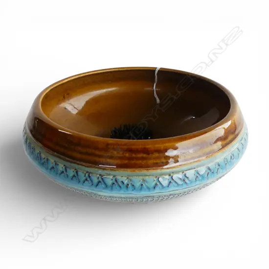 W. GERMAN POTTERY BOWL w. FROG Dia.210mm