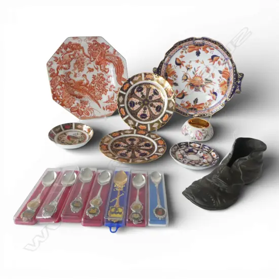 6 PCES ROYAL CROWN DERBY + 7 COLLECTORS SPOONS & METAL BOOT