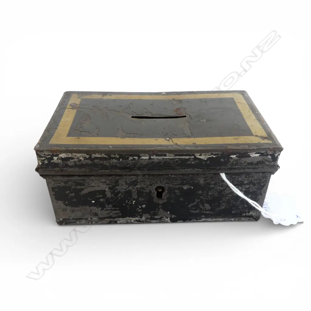 OLD MONEY BOX with OLD MAINLY COPPER COIN COLLECTION: Otterman Empire 40 Para + Indian 3 Dokda + Half Anna etc Image 1++